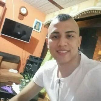 hombre busca hombre pereira|Amigos gay y bisexual Pereira (13 a 26 años)